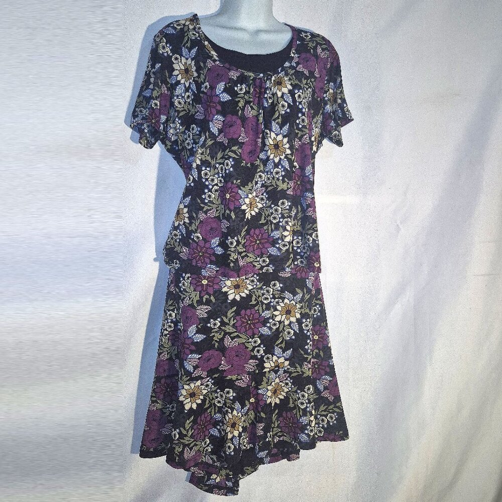 SAG HARBOR Dress, 2-piece skirt and blouse combo, floral design size Large
